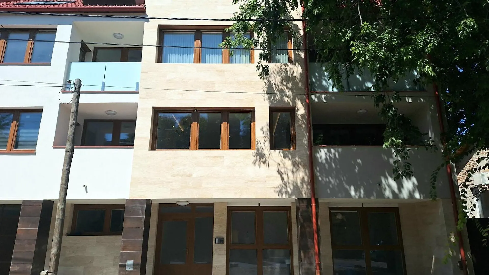 Apartment Szeged Starlight Yellow